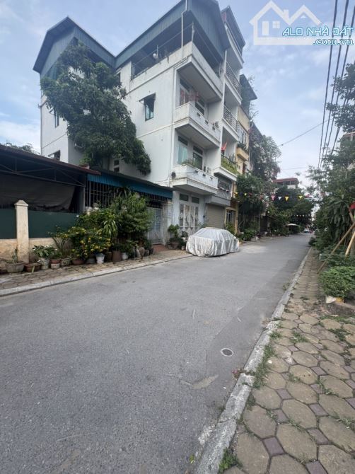 Siêu đẹp, bán đất Trâu Quỳ Gia Lâm, 80m - 12.x tỷ - ô tô tránh - kinh doanh.