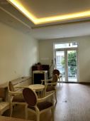 Biệt 4 tầng gần phố đêm Xuân Thủy, DT 205m2 giá 38 tỷ