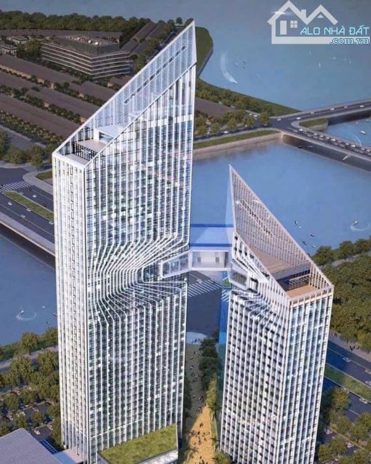 Cho thuê 450m2 showroom, mọi mô hình với vỉa hè rộng, trần cao