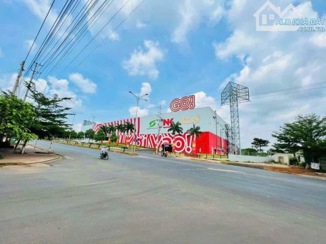KHU ĐẤU GIÁ PHAN BỘI CHÂU - P THÀNH NHẤT - ĐỐI DIỆN BIG C GO