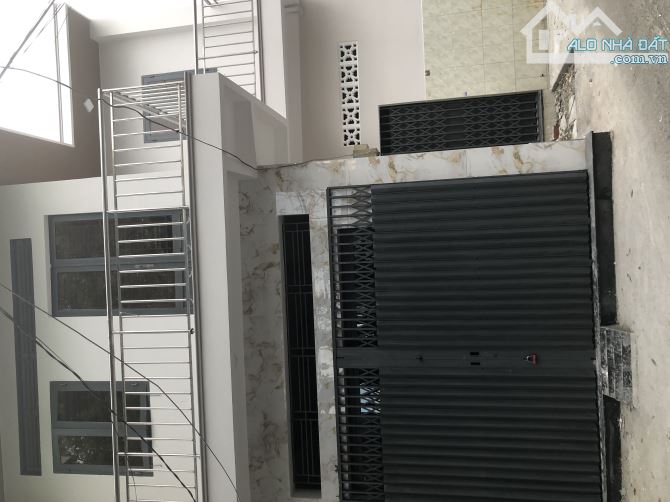 KỀ BÊN TÊN LỬA Q6 – TỈNH LỘ 10 – HẺM 4M THOÁNG – NGANG 7M – 42M²