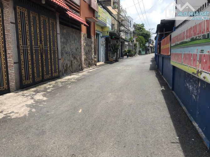 4812 – Bán nhà HXH Nguyễn Văn Quá Q12, 54m2 ngang 4m, 2 tầng 2PN, sổ riêng, CHỈ 4 tỷ TL