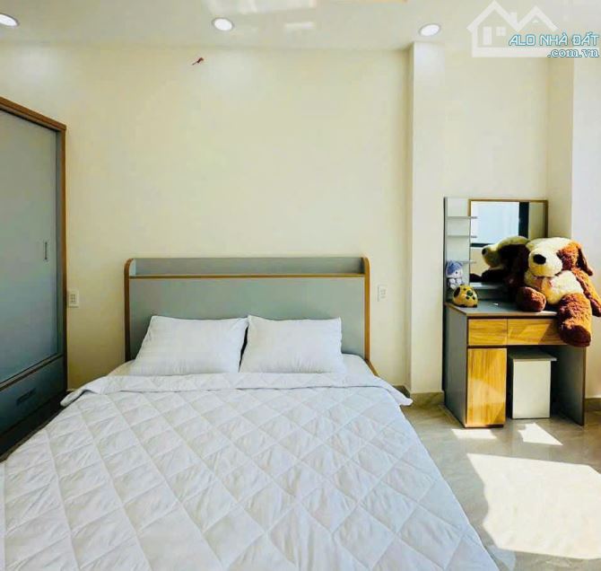 Cho Thuê Nhà Full Nội Thất💎Hẻm Lê Đức Thọ Phường 6💎4X16M 3 Lầu 3PN 5WC🍁15 Triệu - 10