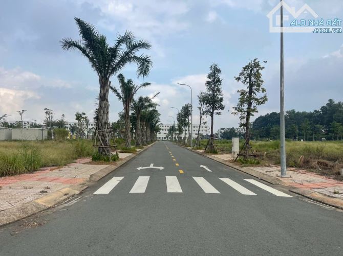 Độc quyền! 1 lô duy nhất 100m2 giá 2 tỷ 650 bán nhanh ngay KĐT STC Long Thành, tiện ích đủ - 11