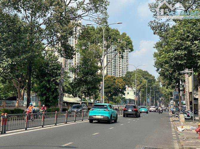 Bán căn hộ view Hà Đô Centrosa 3/2 Q10 ngang 4.2m 90m2 4 tầng mới sát Vincom chỉ 14.7 tỷ. - 1