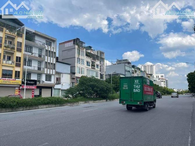 Hàng Hiếm! Bán đất Mặt Phố HỒNG TIẾN, 52.5m, MT trên 10m, vỉa hè, kinh doanh, 23.5 tỷ. - 1