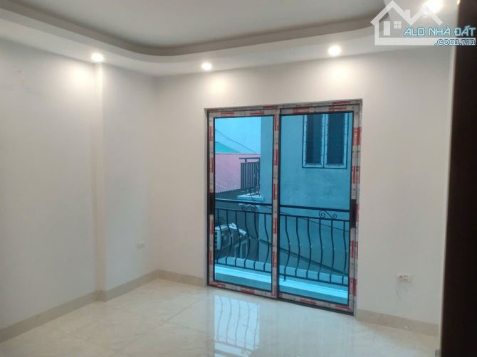 Bán nhà 52m xây 4 tầng đẹp cho đôi vợ chồng trẻ ra ở riêng - 1