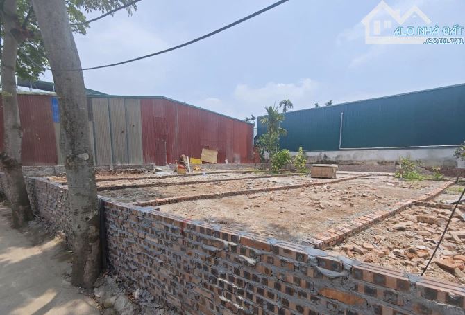Bán 3 mảnh đất Duyên Hà, hàng F0, đường thông, ô tô vào đất 60m2 - 1