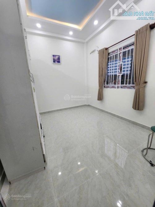 BÁN NHÀ Q.8 GẦN CẦU CHÀ VÀ , XE HƠI TỚI CỬA, 3 TẦNG BTCT, 4 PN, SHR, HOÀN CÔNG ĐỦ. - 1
