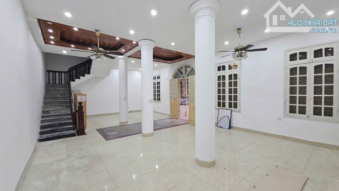 Cho thuê MBKD ngõ 31 Trần Quốc Hoàn, 4.5 tầng x 100m2, 8 PN, 40 Triệu VP, Trung tâm - 1