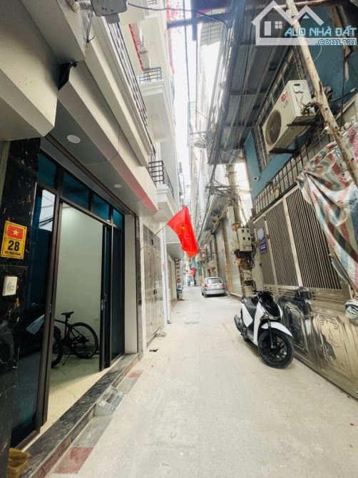 HIẾM - VŨ TÔNG PHAN - CÓ 102 - 3 BƯỚC RA PHỐ - 1