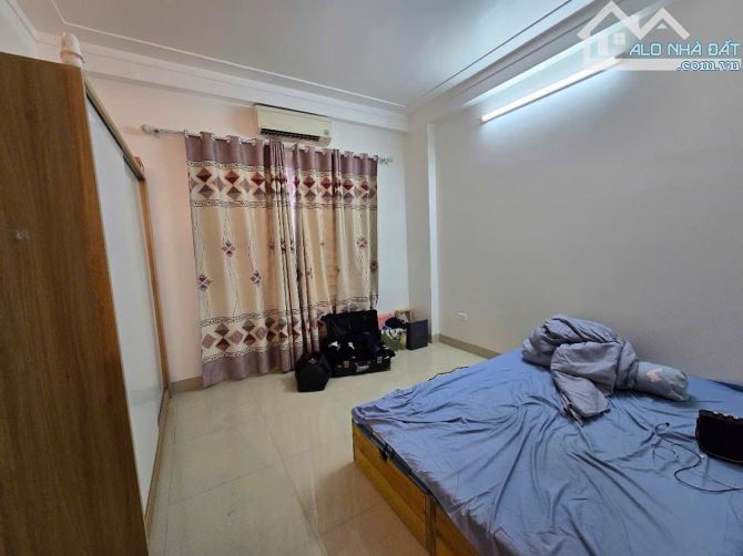 NGỌC THỤY NHÀ ĐẸP NGÕ THÔNG - GIÁ TRỊ THẤP TIỆN ÍCH LỚN - Ô TÔ ĐỖ CỬA. - KHU DÂN CƯ ĐÔNG - 1