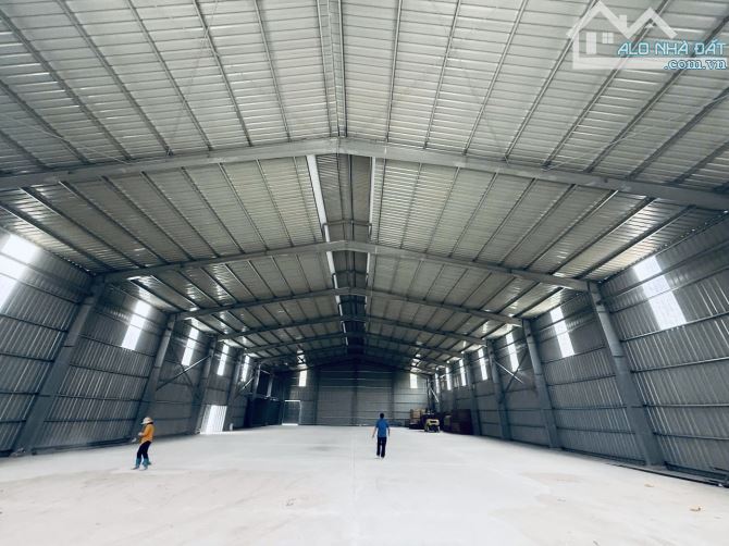 Cho thuê 1300/3000m2 nhà máy độc lập gần ubnd huyện thanh sơn - 1