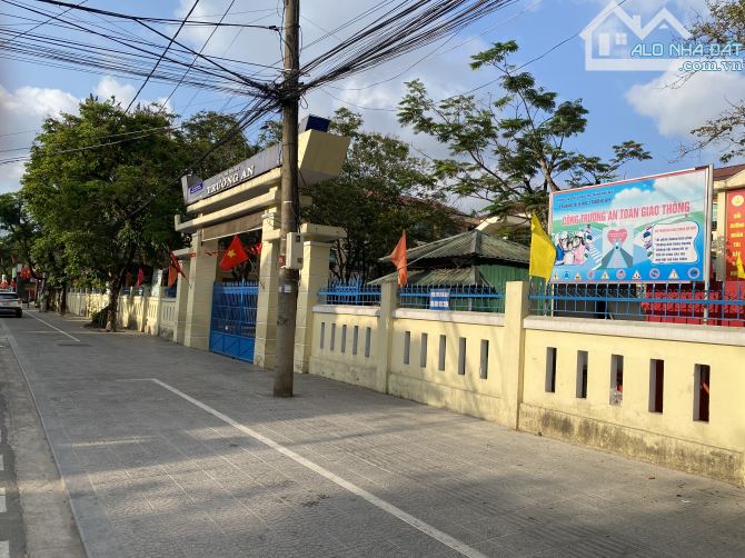 Bán Nhà 03 Tầng Đẹp Rẻ 6x20 Ô Tô Thông Phan Bội Châu Tp Huế - 1
