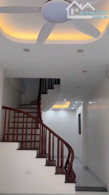 Bán nhà Biên Giang quận Hà Đông. 5 tầng lô góc, ô tô đỗ cửa, giá 3.5 tỷ - 1