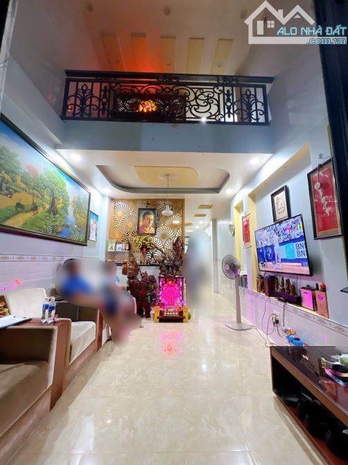 Lưu Hữu Phước Quận 8- 42m2 - 4 tầng full nọi thất giá chỉ 4 tỷ hơn. - 1