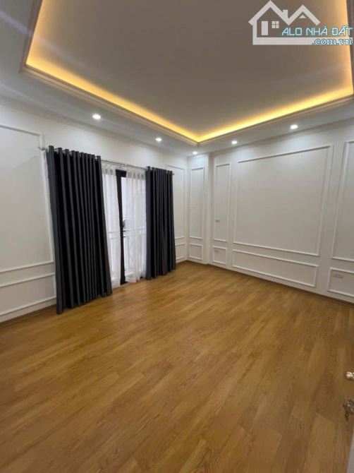 Phân lô, thang máy phố Yên Hoà - Cầu Giấy 35m2 x 7 tầng, mặt tiền 4.5m, giá 8.8 tỷ - TL - 1