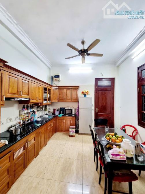 BÁN NHÀ ĐÔNG NGẠC  175M2, 4 TẦNG, Ô TÔ VÀO NHÀ, Ở NGAY, GIÁ TỐT CÓ THƯƠNG LƯỢNG - 1