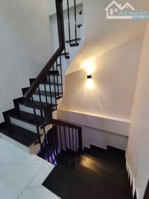Nhà Phân lô Hồ Tùng Mậu. DT 39m2* 4T* MT đẹp. Ngõ thông rộng * Oto qua* Tiện ích ngập tràn - 1
