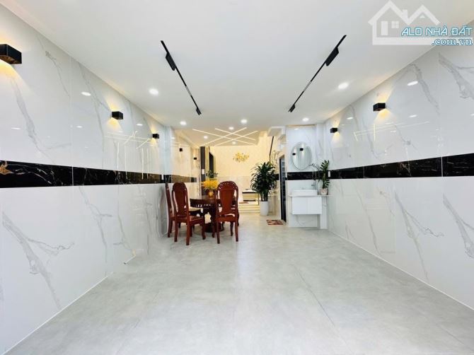 HẺM XE HƠI PHAN HUY ÍCH - NHÀ 5 TẦNG 65M2 - CHỈ 7,7 TỶ tl - 1