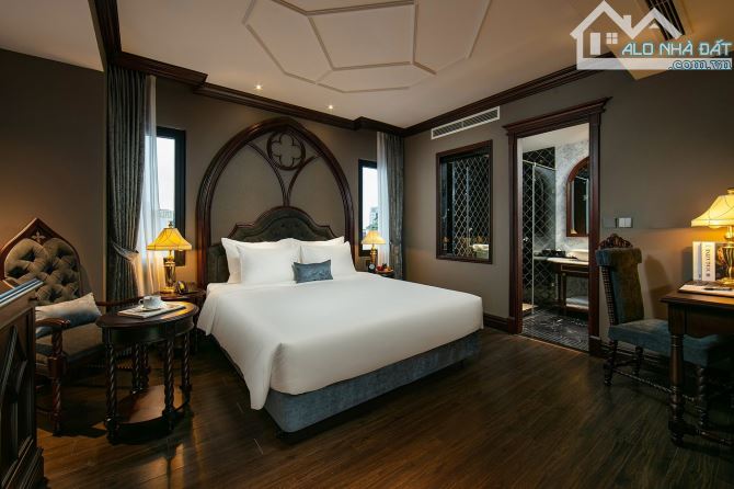 Bán khách sạn mặt Phố Hàng Bông, 250m2*11 tầng+1hầm, MT 8m, pccc, 60 phòng, 200 tỷ - 12