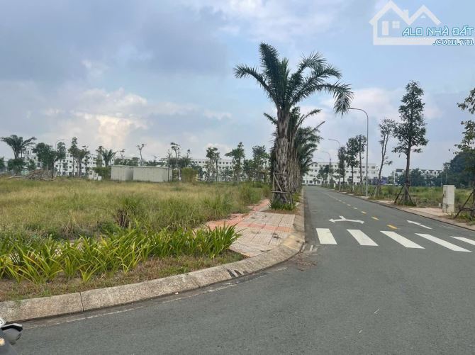 Độc quyền! 1 lô duy nhất 100m2 giá 2 tỷ 650 bán nhanh ngay KĐT STC Long Thành, tiện ích đủ - 12