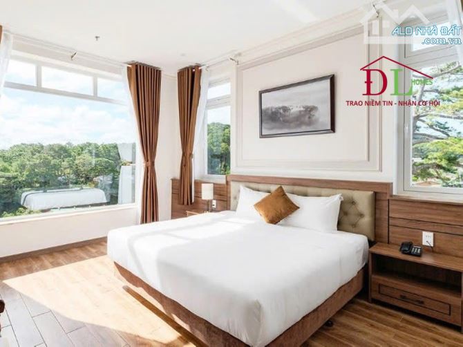 Bán khách sạn mặt tiền Hoàng Văn Thụ Đà Lạt 24PKD view đồi thông - 17