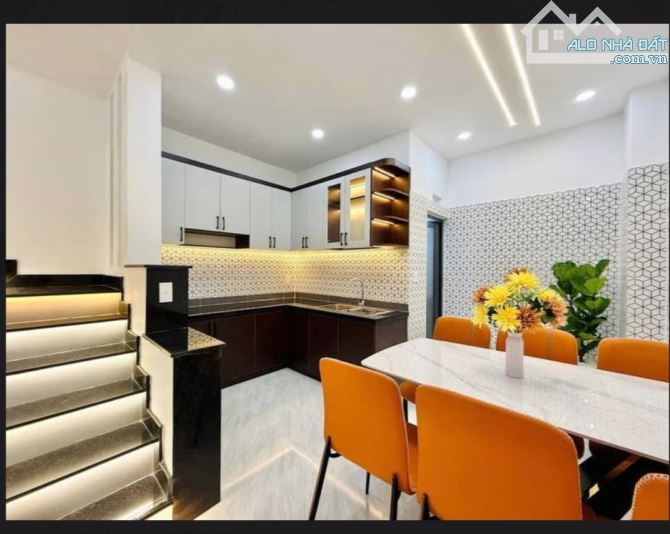 NHÀ ĐẸP 2 TẦNG ĐỖ THÚC TỊNH 40M² P12 GÒ VẤP NHỈNH 4 TỶ - 2