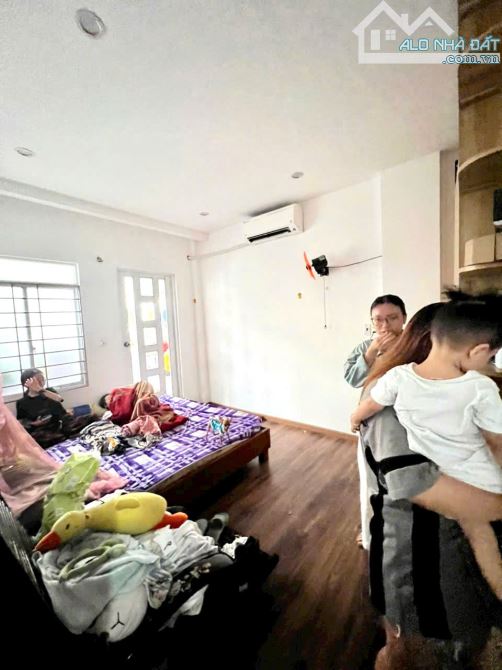 bán nhà quận 12 đường Trương Thị Hoa 4.7x13 sổ hồng riêng giá 3.6 tỷ - 2