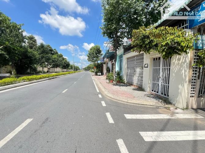 BÁN NHÀ TRỆT GÓC 2 MẶT TIỀN HUỲNH PHAN HỘ GIÁ 4 TỶ 6 - 2