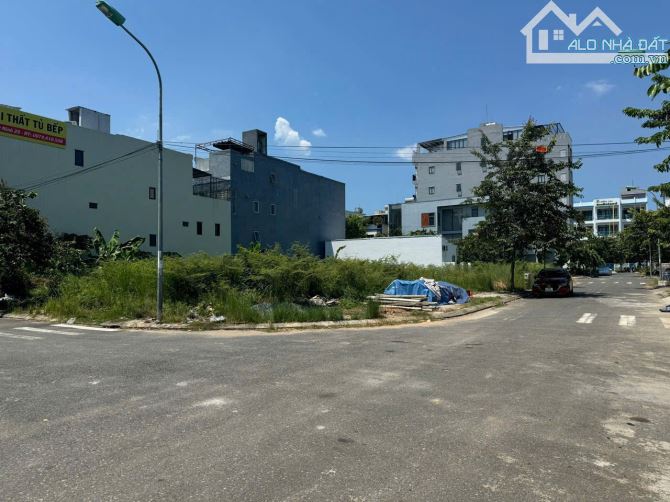 Bán Góc 2MT đều đường (6m) Hòa Minh 27 & Hòa Minh 28 - Gần biển - 152m2, giá 8,85 tỷ tl - 2