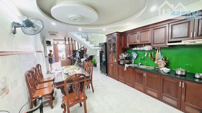 Bán nhà hẻm xe hơi Quang Trung, phường 10, Gò Vấp, 80m2, 5 tầng, giá chỉ 11.99 tỷ - 2