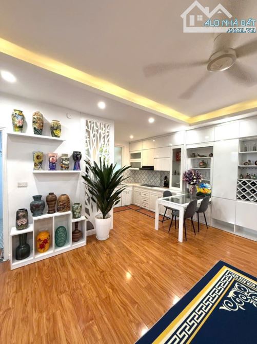 Bán căn 2 ngủ 74m2, full nội thất đẹp tại dự án CT4-5 KĐTM Yên Hòa quận Cầu Giấy - 2