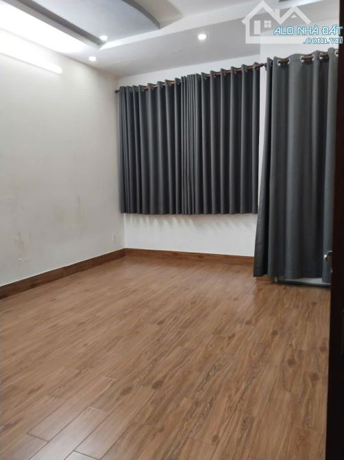 Bán Gấp Nhà 1/ HXH thông đường lê thị bạch cát Quận 11 DT 4mx10m 3 tầng chỉ 5.7 Tỷ - 2