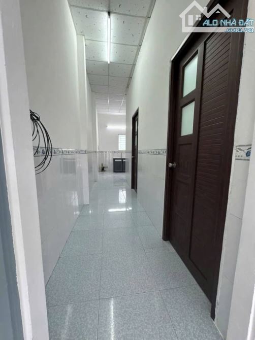 Bán gấp nhà ở Đ . Trịnh Thị Miếng , Thới Tam Thôn 87,6m2 sổ hồng riêng  giá 880 triệu - 2
