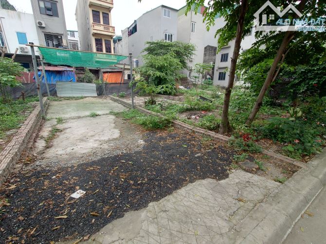 Nhanh tay thì còn, lô đất 50m2 đẹp rực rỡ tại đường Hoa Ban Kim Nỗ, Đông Anh - 2