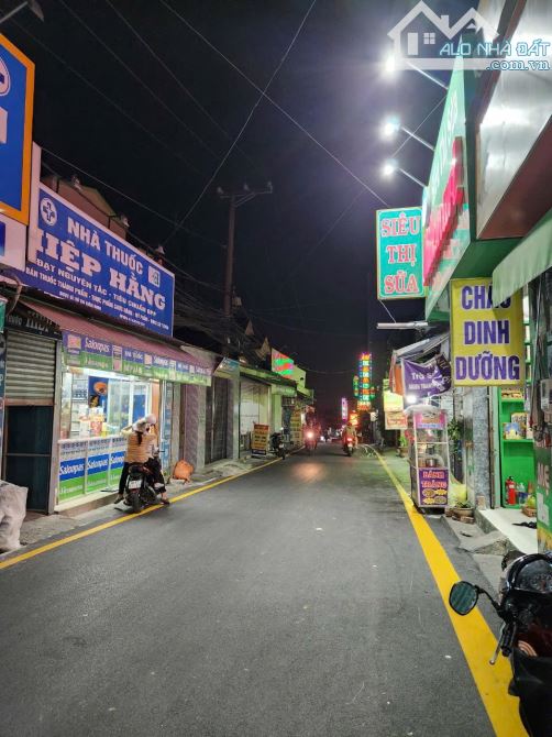 Cần bán nhanh nhà mặt tiền chợ Đồi An Bình đang cho thu nhập giá tốt 9ty8 - 2
