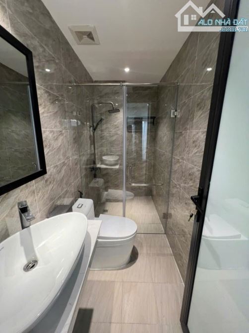 Phân lô, thang máy phố Yên Hoà - Cầu Giấy 35m2 x 7 tầng, mặt tiền 4.5m, giá 8.8 tỷ - TL - 2