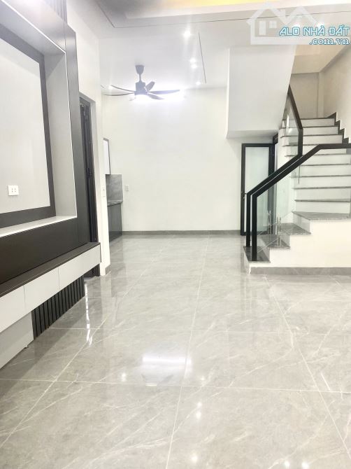 BÁN NHÀ NGÕ LƯƠNG THẾ VINH - TP NAM ĐỊNH - 2