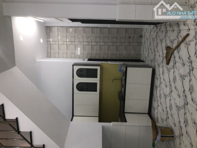 KỀ BÊN TÊN LỬA Q6 – TỈNH LỘ 10 – HẺM 4M THOÁNG – NGANG 7M – 42M² - 2