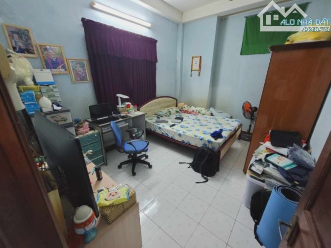 Gấp bán nhà Hẻm xe hơi Nguyễn Trãi Quận 1 - Công nhận 95m2 (6 x 16) Không lỗi - không QH - 2