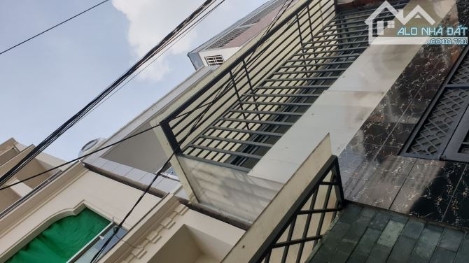 Nhà 3 tầng Gò Vấp kinh doanh nhỏ – gần chợ, Coopmart, tặng full nội thất – giá 5.7 tỷ - 2
