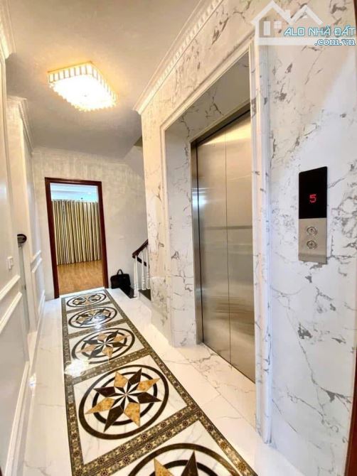 Chị Ngọc vừa nhờ #bánnhà trung tâm #HaiBàTrưng, #Thangmáy, xây 6T, Mới, Hiếm, 7.x tỷ xíu - 2