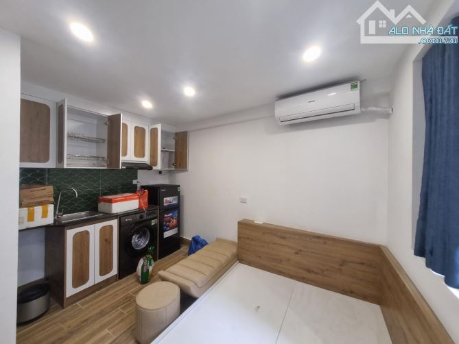 Chung cư mini Trần Cung 5 tầng 9 phòng vip cho thuê 8.7 ty - 2