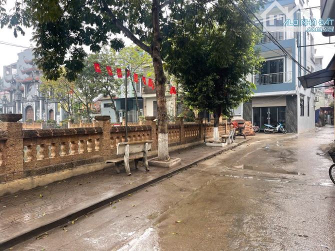 Bán nhà Tân Hội Đan Phượng 45 m2, 5 tầng, giá còn lâu mới tới 6 tỷ, hàng xóm Vincom. - 2