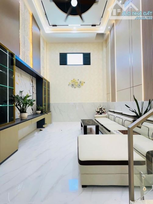 HẺM XE HƠI PHAN HUY ÍCH - NHÀ 5 TẦNG 65M2 - CHỈ 7,7 TỶ tl - 2