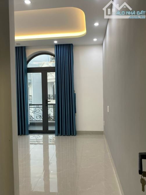 Nhà đẹp, Hà Huy Giáp, Ngã tư Ga, Thạnh Lộc, 4m x 15m, 4 tầng, đường 6m, giá 7.2 tỷ TL - 3