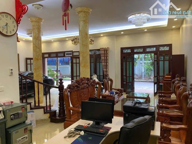 BÁN NHÀ ĐẸP NHẤT KHU ĐÔ THỊ ĐẠI KIM . MT 10 M NHÀ 5 TẦNG GIÁ 41,5 TỶ - 3