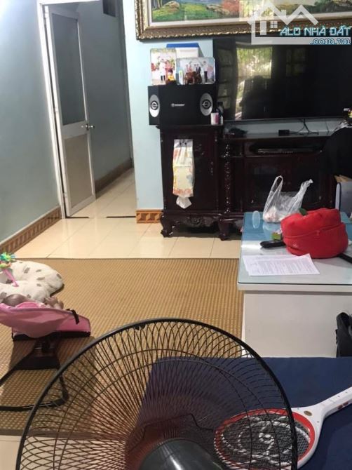 CỰC HIẾM PHỐ AN DƯƠNG VƯƠNG - PHÂN LÔ - Ô TÔ TRÁNH - VỈA HÈ KINH DOANH - BÁN ĐẤT TẶNG NHÀ - 3