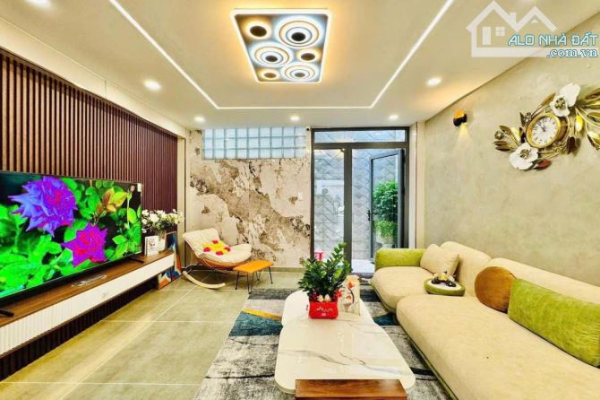Bán nhà hẻm xe hơi, Phạm Văn Chiêu, Gò Vấp, 56.2 m² (4m x 14m) - Giá 9.9 tỷ TL - 3